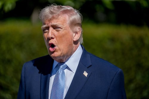 Trump dice que propuesta de Irán no es suficiente para poner fin a la guerra