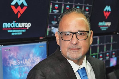 Boricuas la sacan del parque: conoce la empresa local que llevó los juegos del Hiram Bithorn a tu pantalla