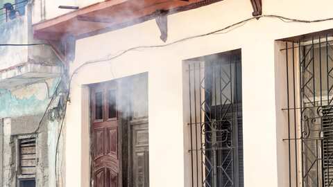 Familia muere intoxicada tras fumigar su casa en Chihuahua