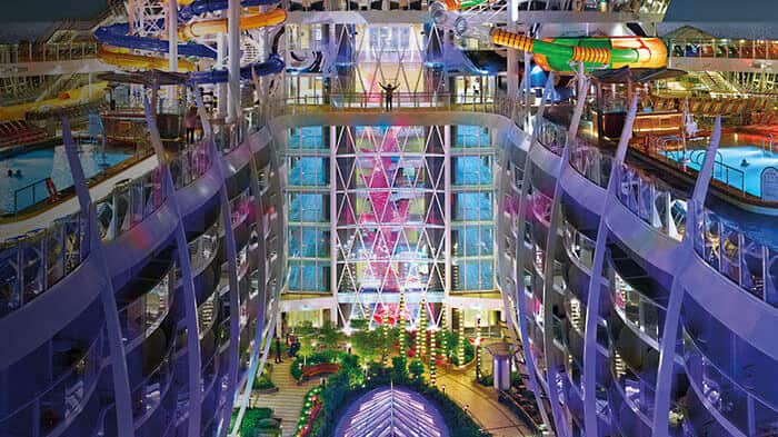 Viajar en crucero es una de las formas más completas, cómodas y emocionantes de recorrer el mundo. Foto: Royal Caribbean.