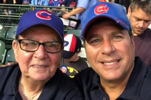 Figuras públicas lamentan la muerte del padre de Raymond Arrieta