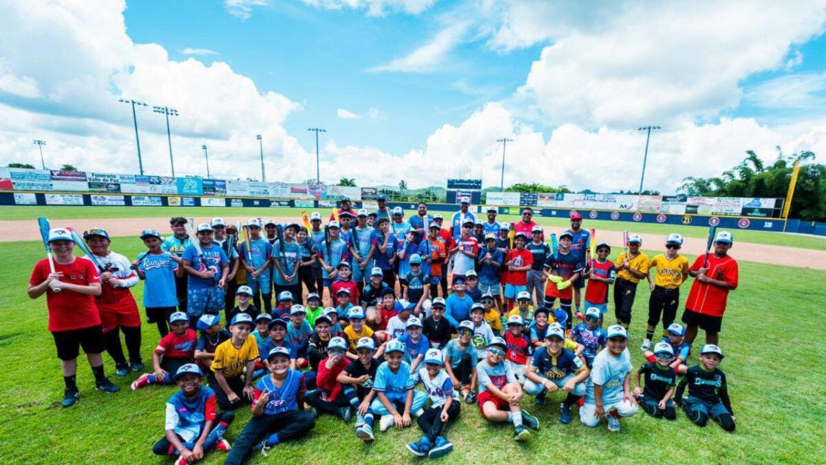 Clínicas de béisbol gratuitas “PlayBall Weekend” en Cidra.