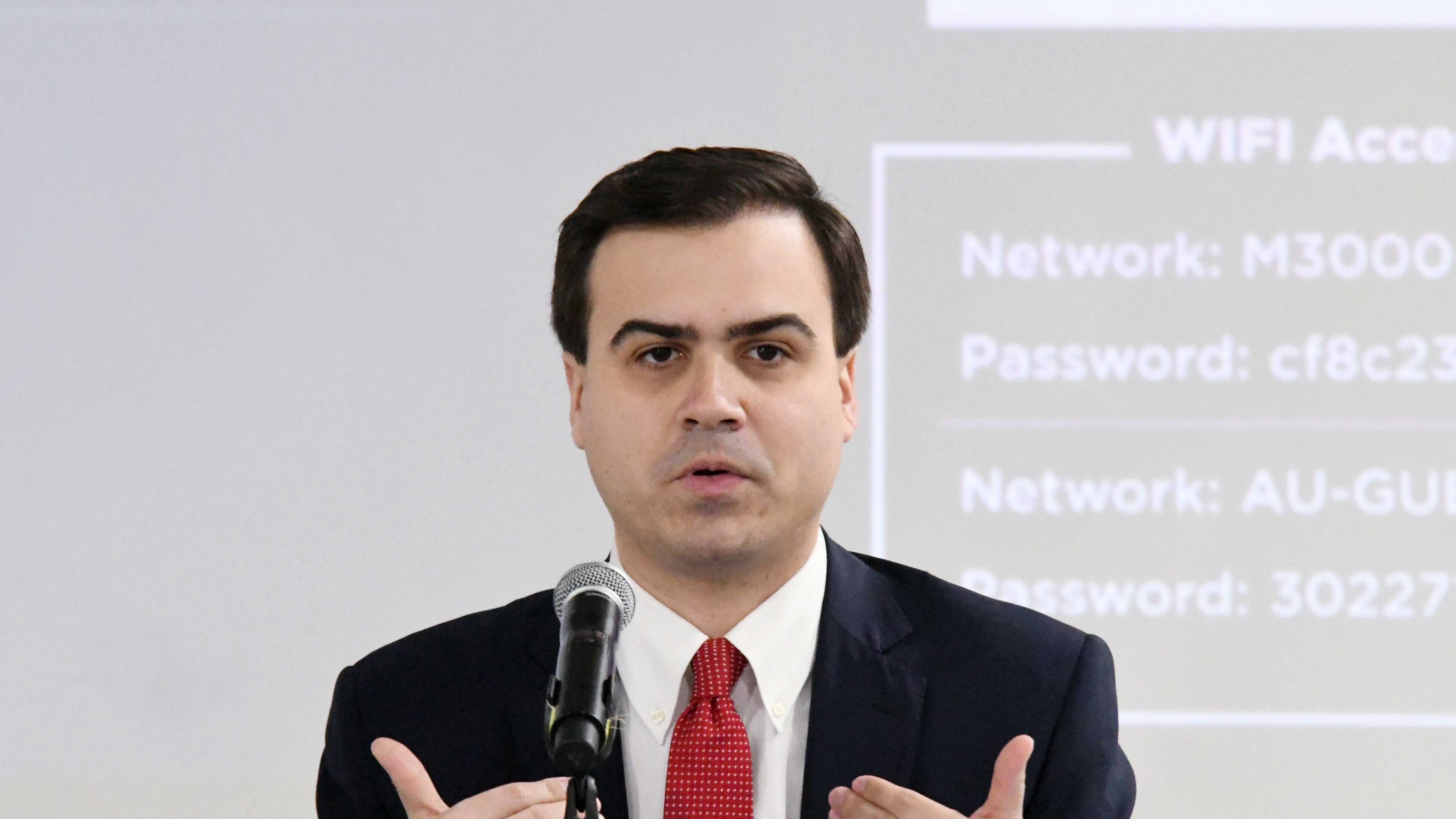 El Comisionado Residente en Washington, Pablo José Hernández, participa del foro de la Universidad Atlantic, "Agenda 2025