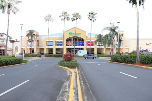 Anuncian llegada de megatienda al centro comercial de Montehiedra en San Juan