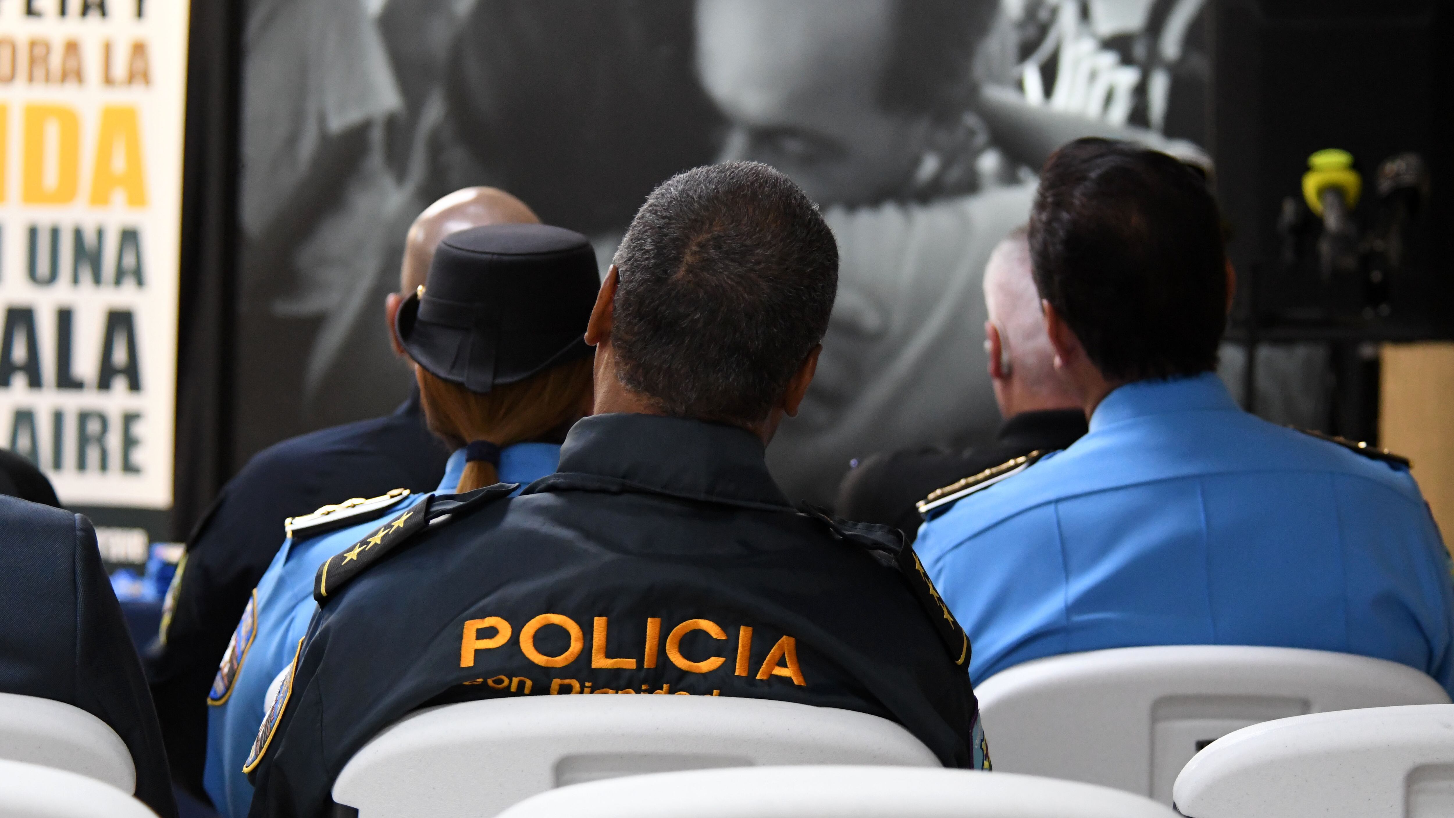 Respeta y valora la vida. Ni una bala más al aire