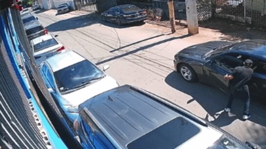 Hombre roba una patrulla de la Policía en San Juan