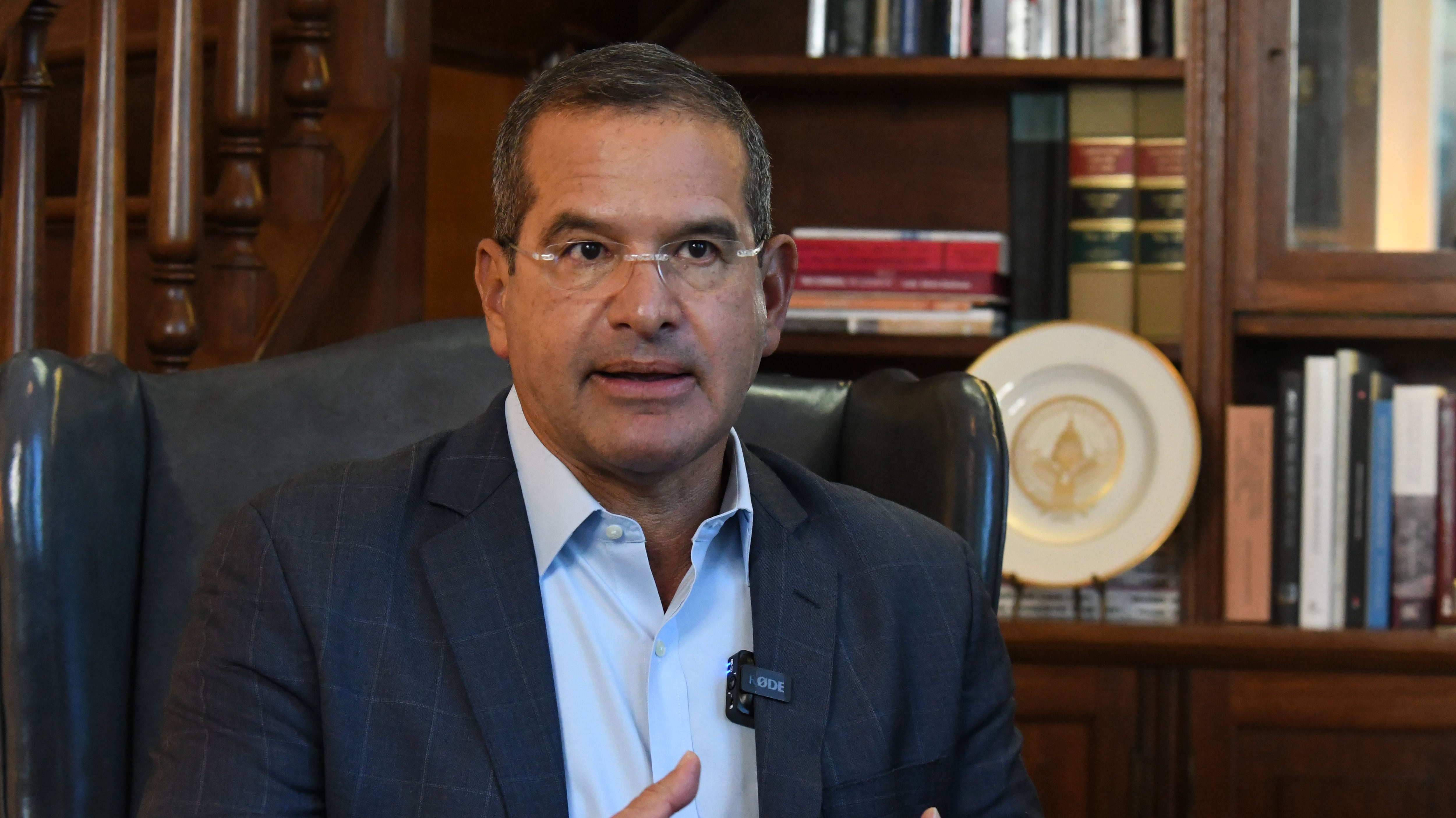 Entrevista al gobernador Pedro Pierluisi.