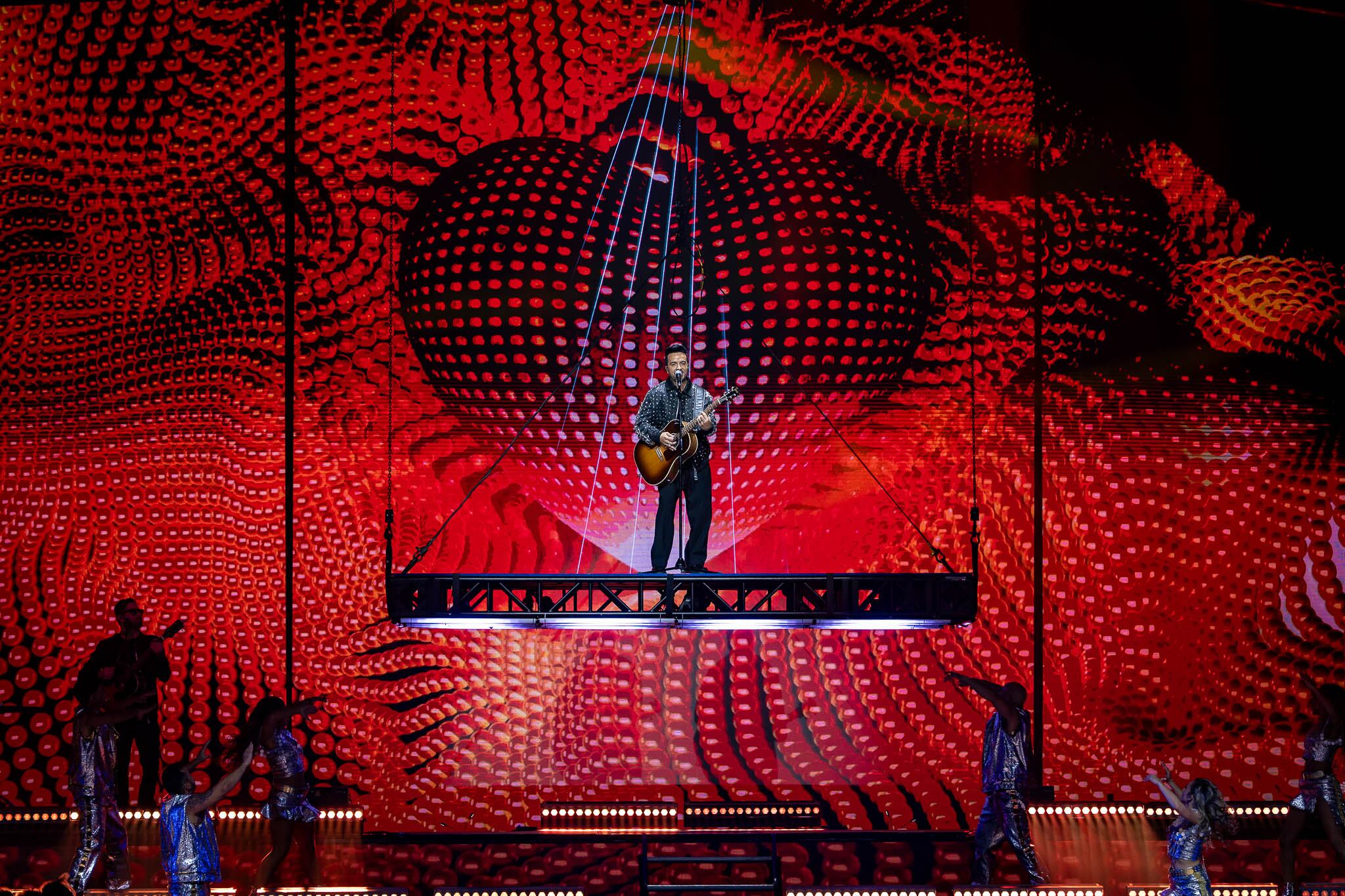 Concierto de Luis Fonsi en el Coliseo de Puerto Rico.
