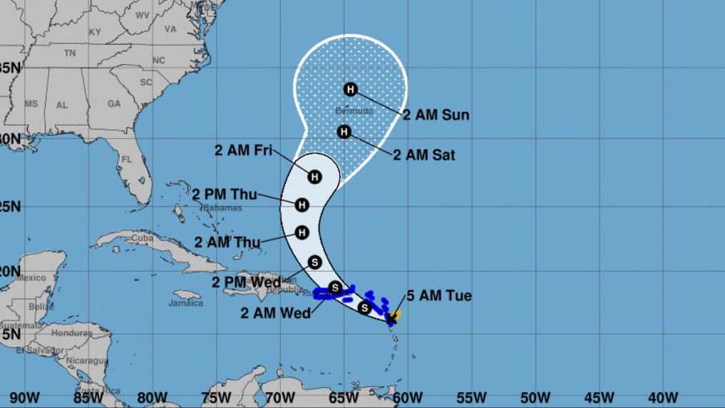 Tormenta Ernesto boletín de las 5:00 de la mañana del martes.