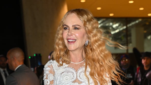 Nicole Kidman deja con la boca abierta a las redes tras cambiar de imagen y regresar a su más icónico look