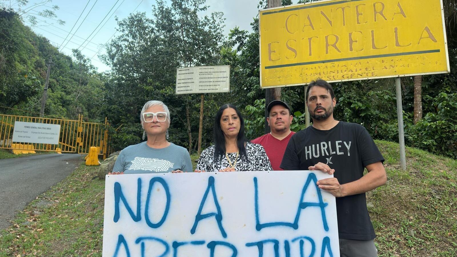 Vecinos protestan contra cantera.