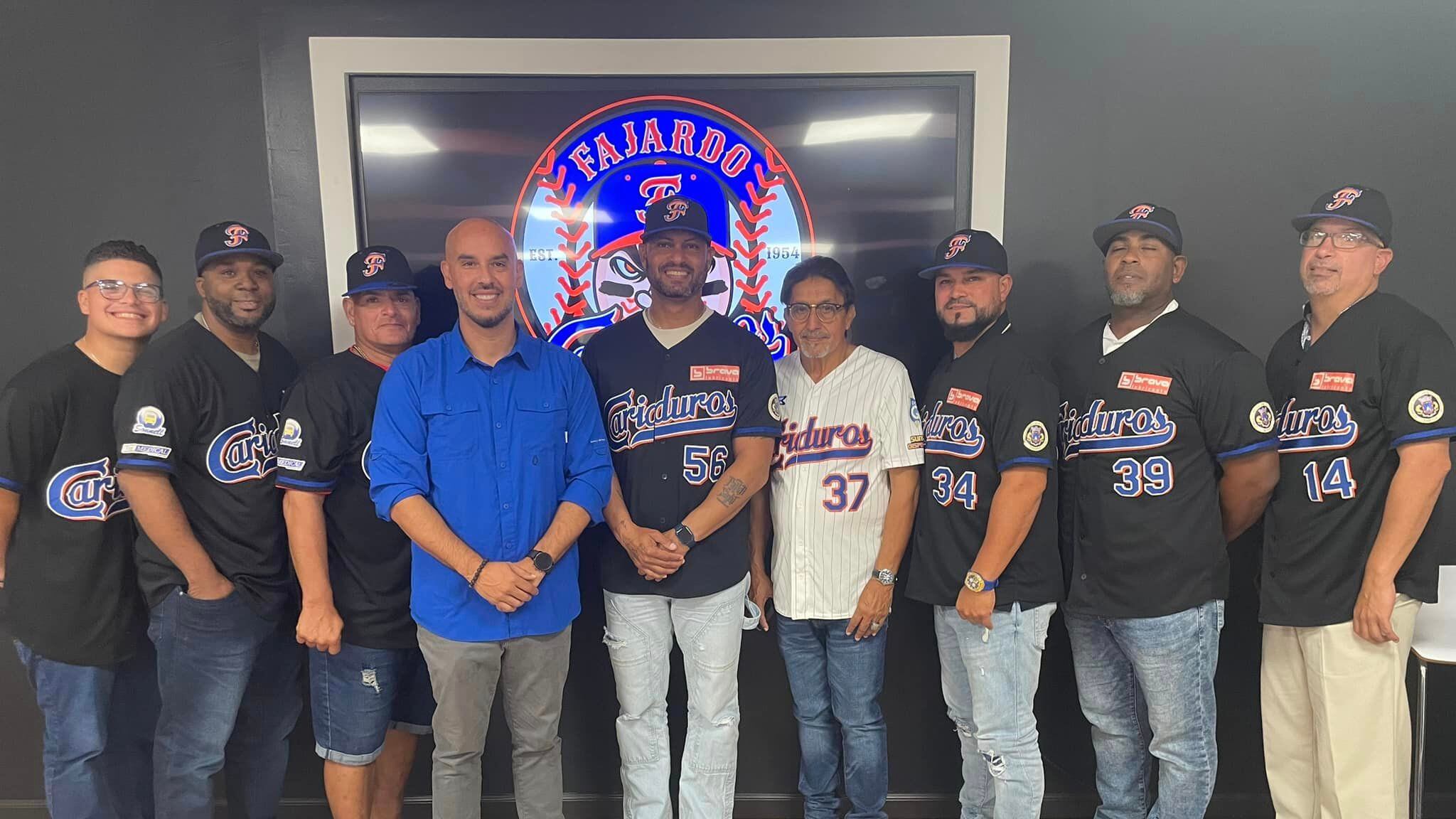 Presentan el nuevo dirigente de los Cariduros.