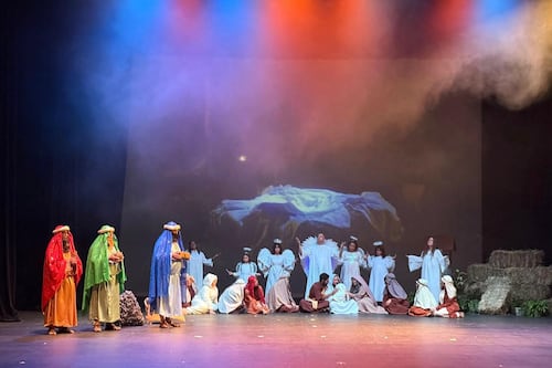 Todo un éxito la obra “Una noche mística: nos nace el salvador”