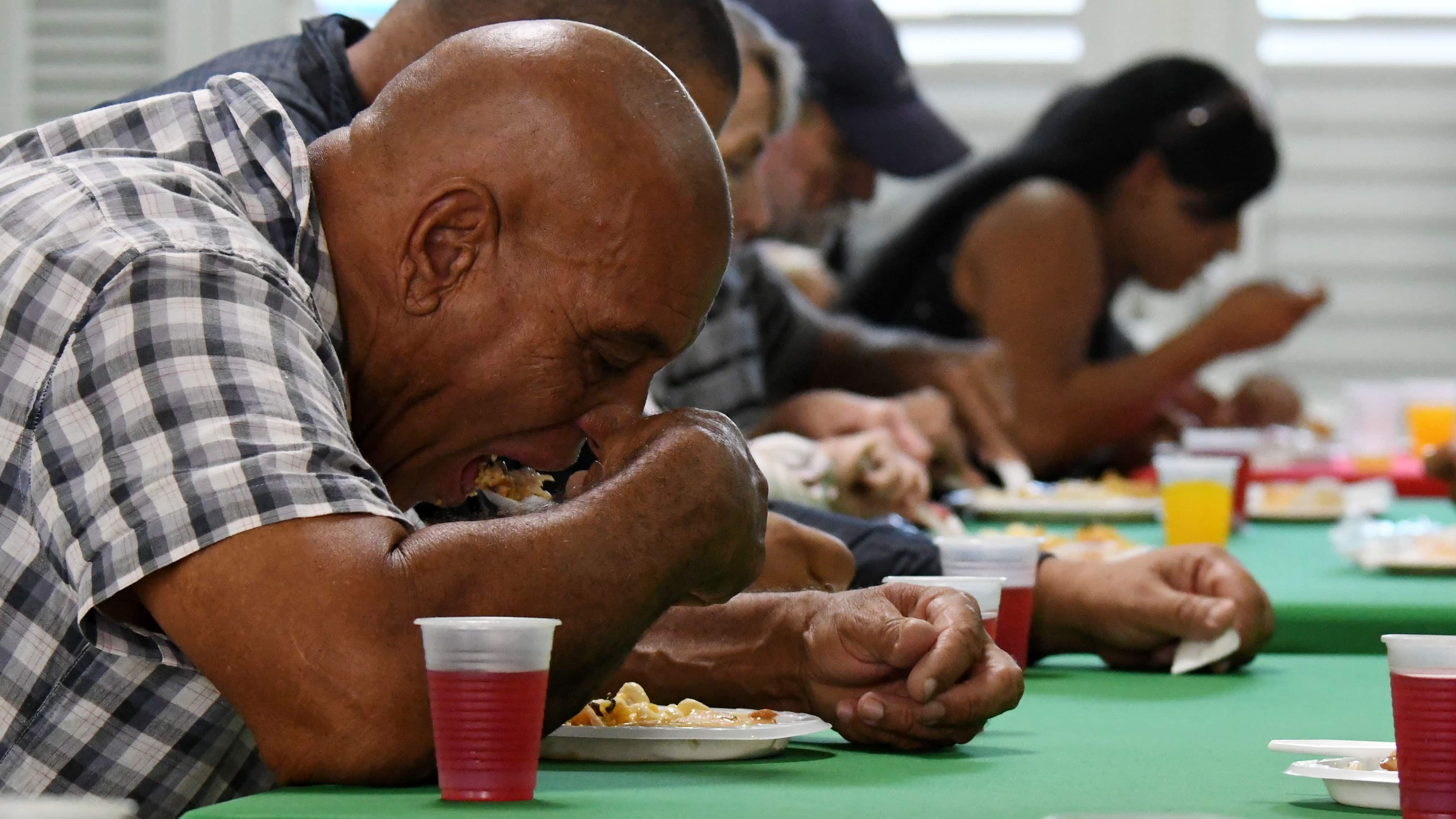 Almuerzo Acción de Gracia fondita de Jesús