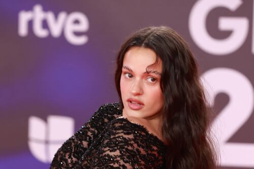 FOTOS: Los ‘looks’ de la alfombra roja de los Latin Grammy