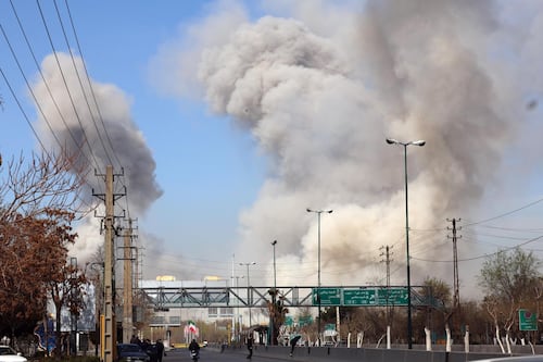 Miles protestan en Londres contra ofensiva de EE. UU. e Israel sobre Irán