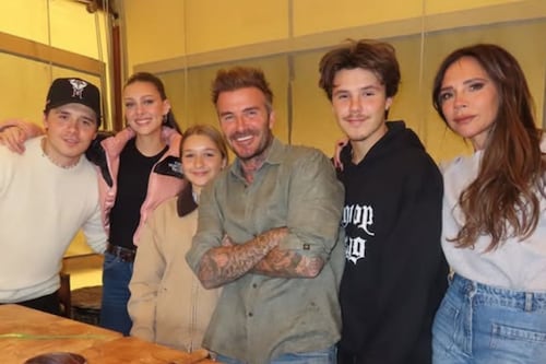 Hijo de David y Victoria Beckham estalló contra su familia y habló del distanciamiento que tiene con sus padres