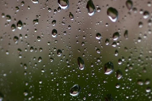 Pronostican tronadas aisladas y aguaceros fuertes para este martes, 16 de diciembre de 2025