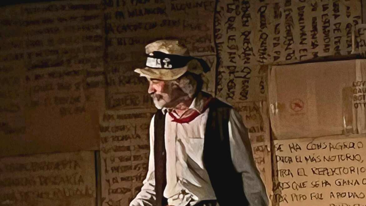 Teófilo Torres como "Pateco".