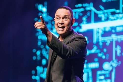 Alexis Valdés trae su show “Ignorancia Artificial” a Puerto Rico