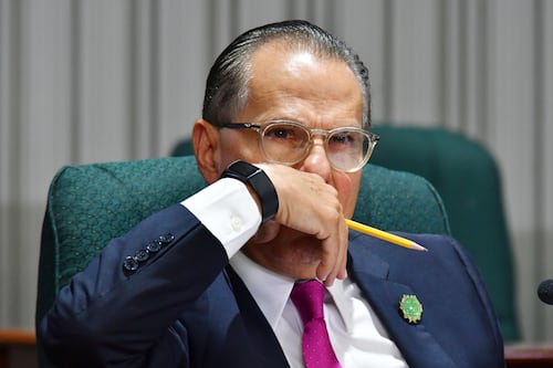 Representante critica a presidente cameral por detener investigación sobre centros de inspección