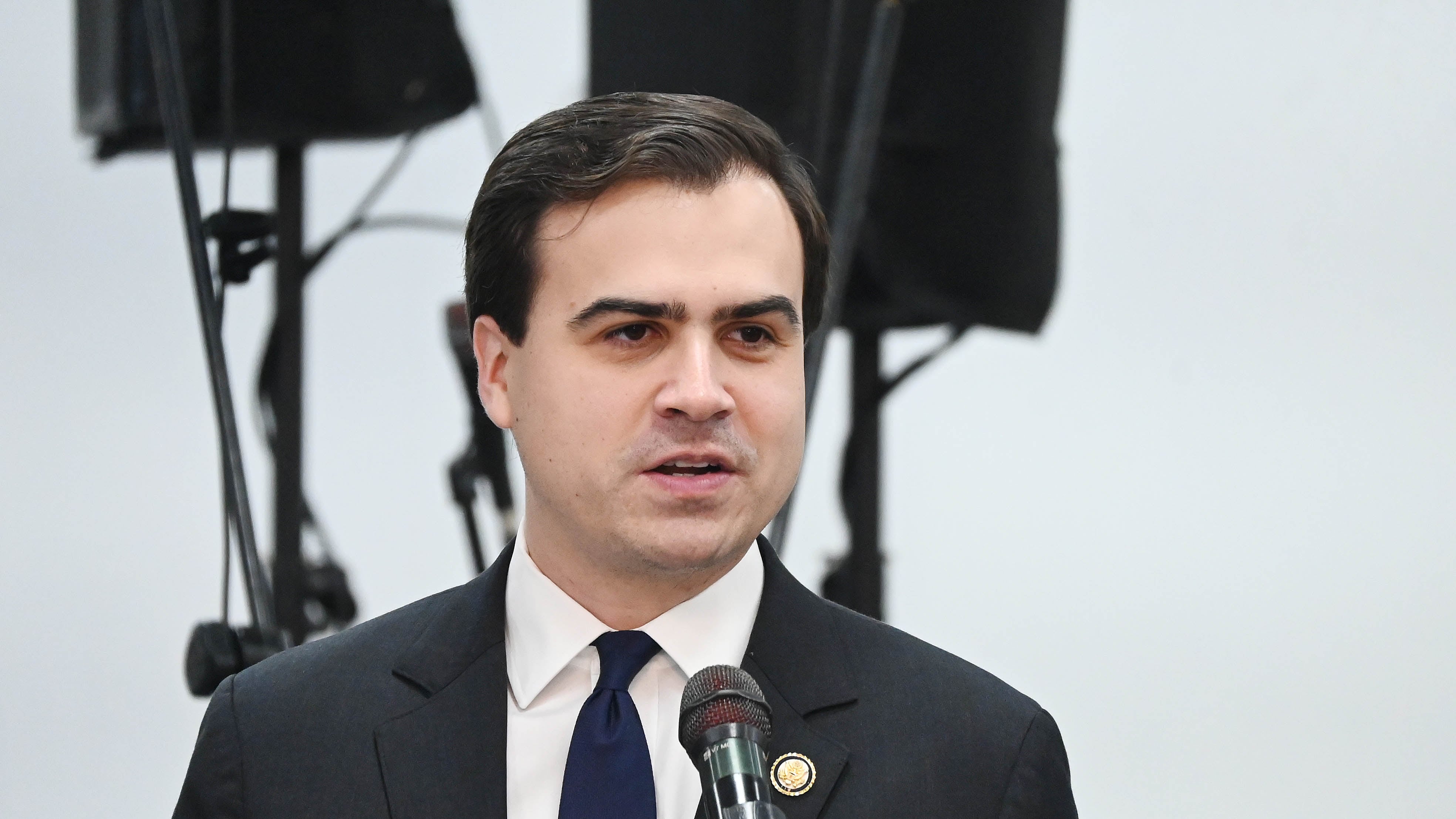 El Comisionado residente en Washington, Pablo José Hernández.