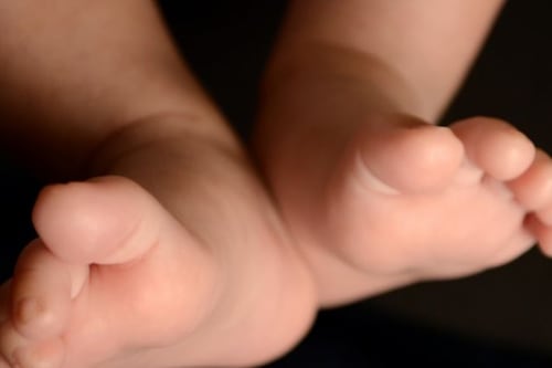 Autoridades investigan incidente con un menor de 9 meses en Ponce