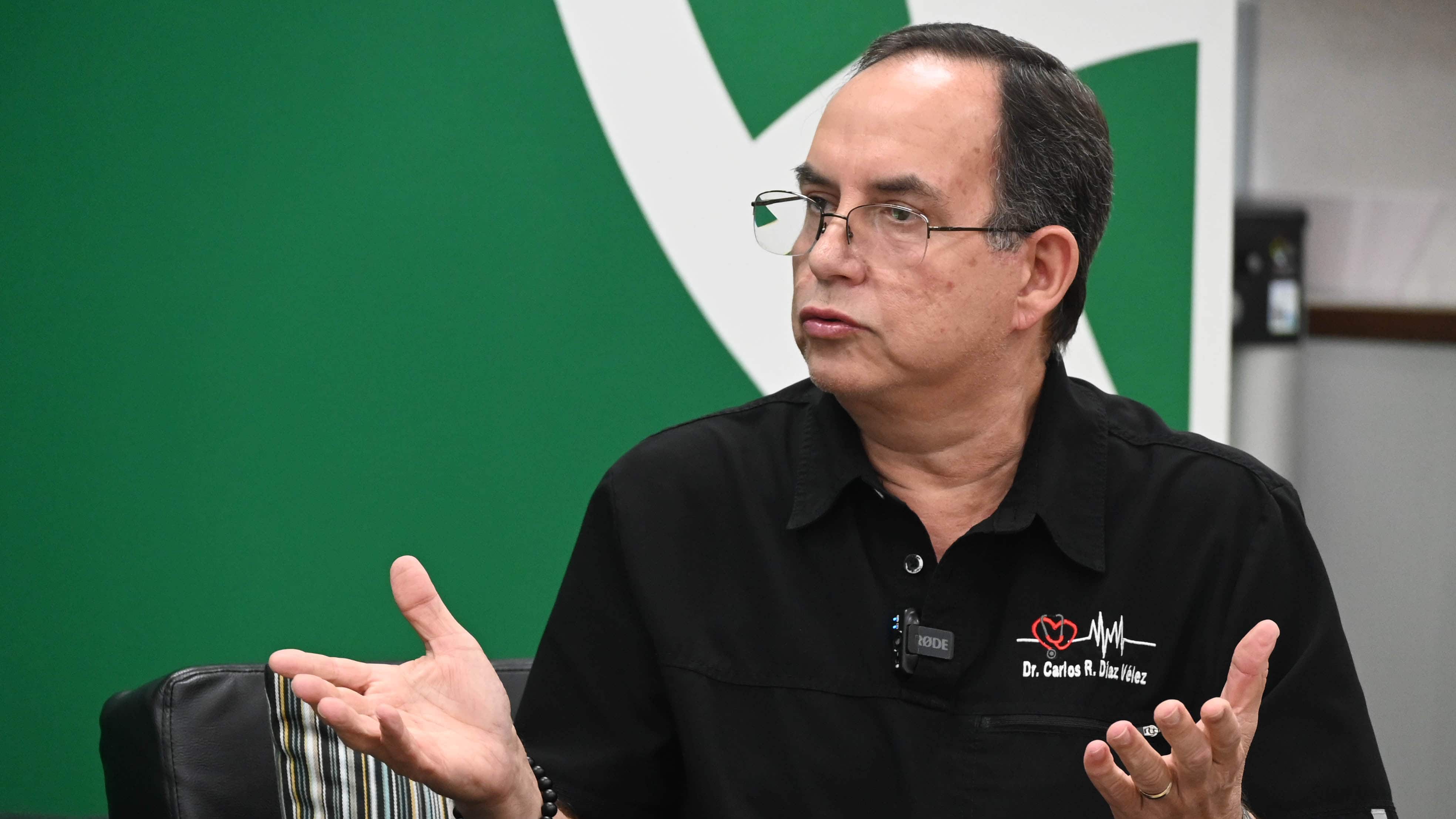 El Dr. Carlos Di3az Vélez, Presidente del Colegio de Médicos Cirujanos de Puerto Rico