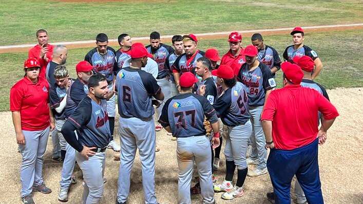 Los Petateros de Sabana Grande vencieron a Lajas.
