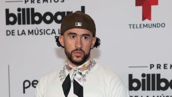 Filtran supuesto video de Bad Bunny en un bar gay