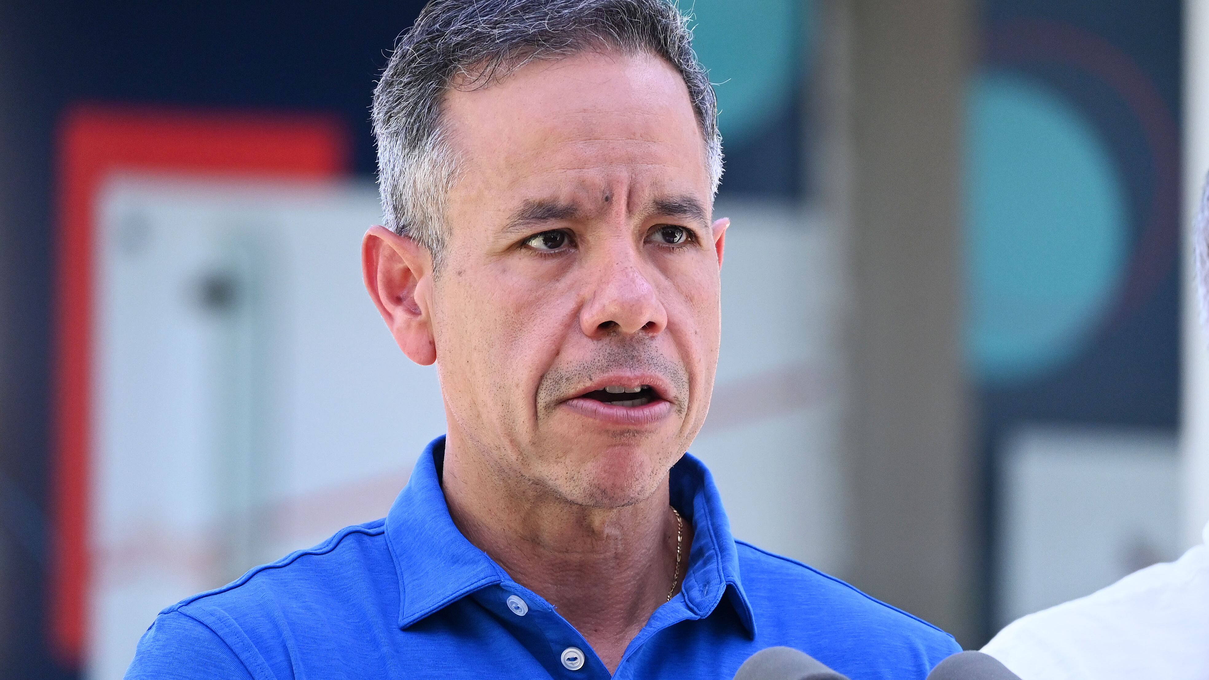 El alcalde de San Juan, Miguel Romero, anuncia la segunda fase de reconstrucción del Parque Central Hernan Padilla.