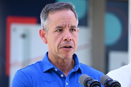 Miguel Romero no descarta presentación de Anuel AA en San Juan