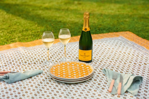 Le Picnic by Veuve Clicquot celebra el arte de vivir con estilo y optimismo