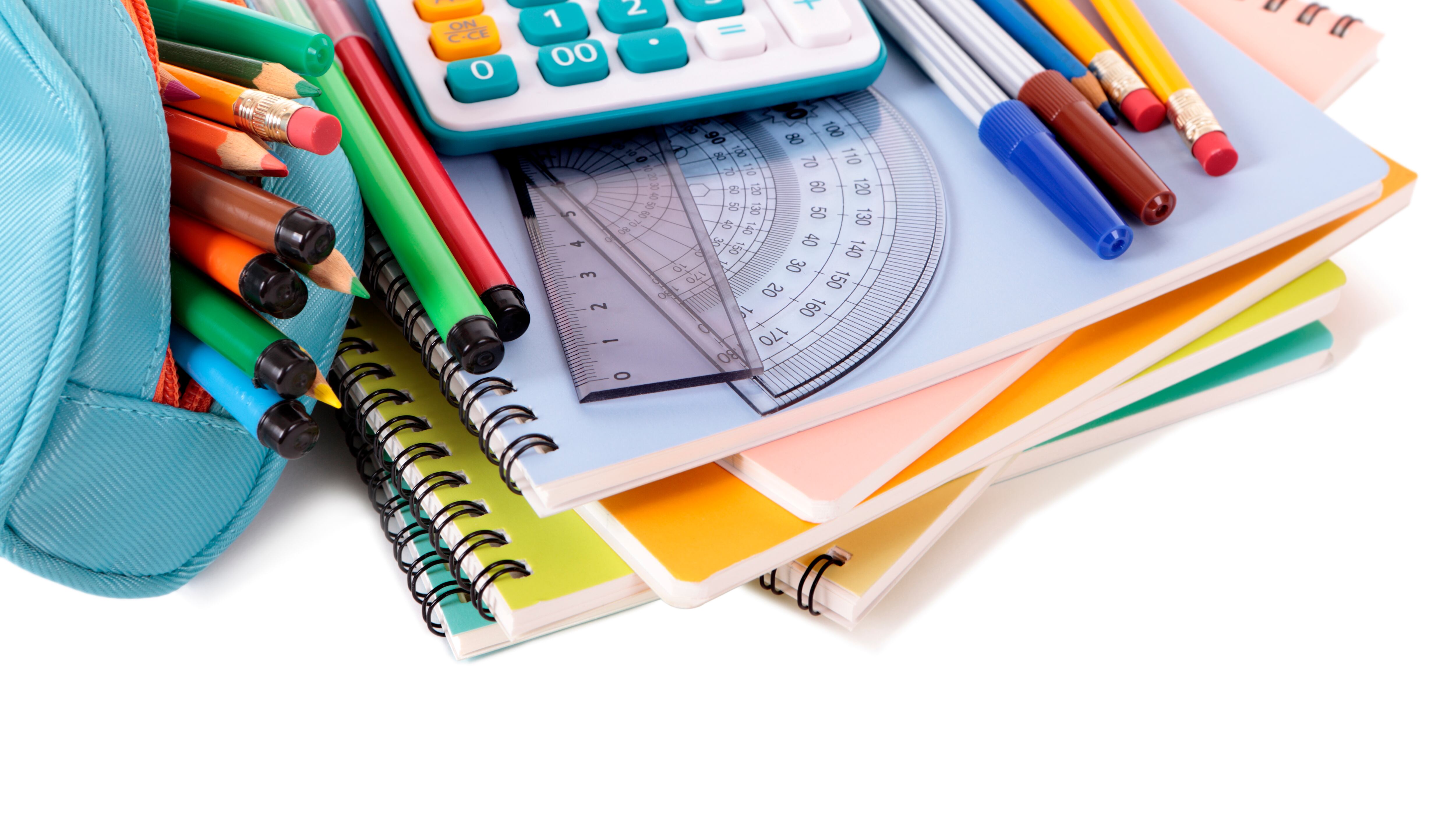 Prefeitura promove mutirão do material e uniforme escolar