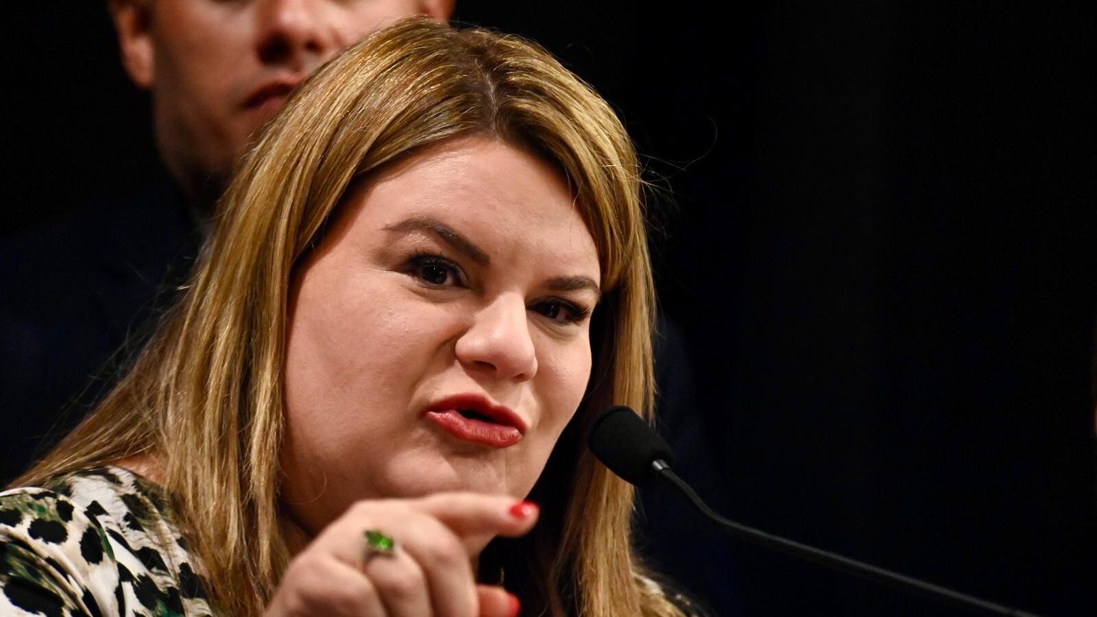 La comisionada residente insiste en la propuesta para crear el "zar de la energía".