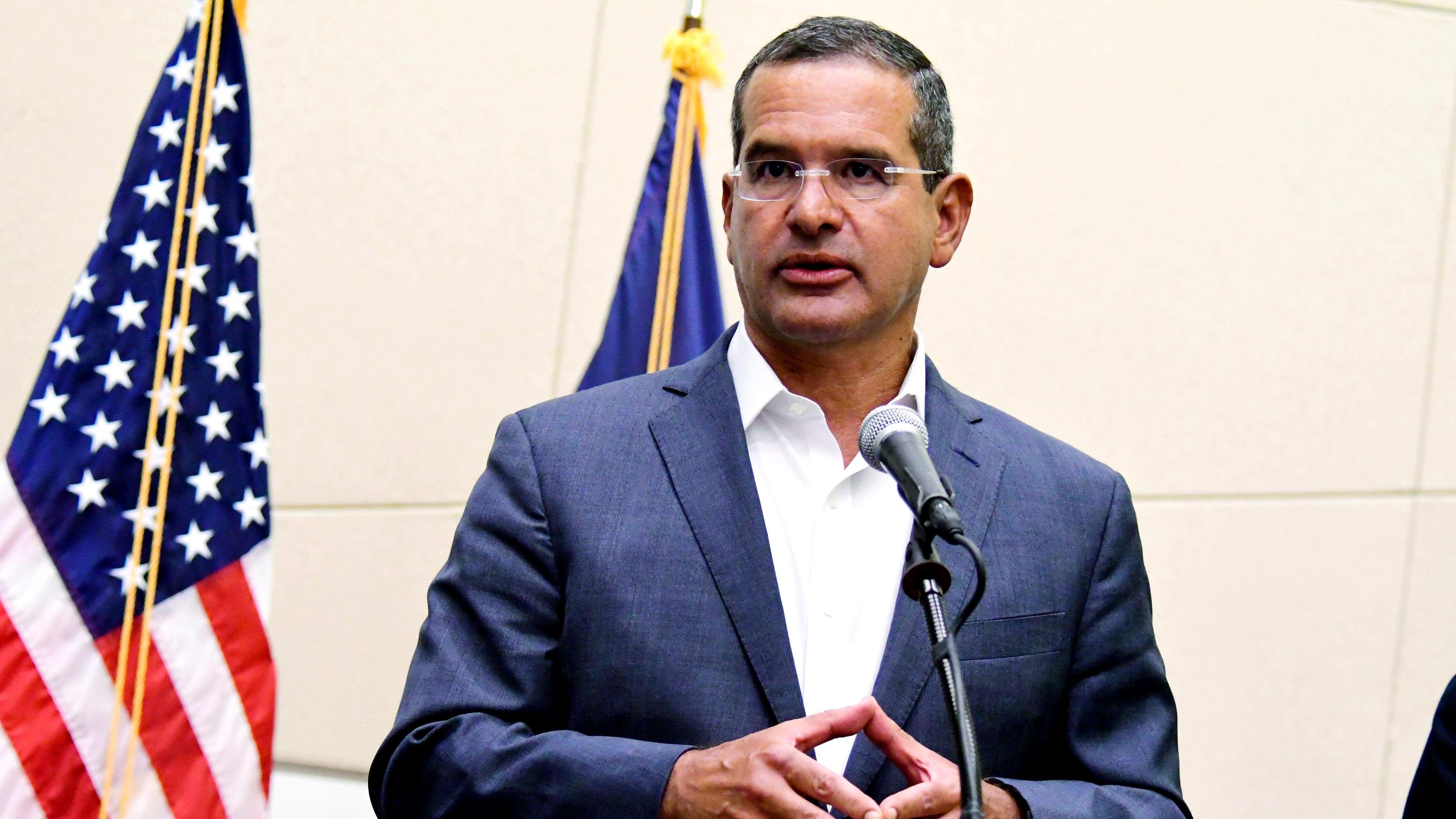 Jennifer Granholm, Secretaria de Energia, de los Estados Unidos, junto al gobernador, Pedro Pierluisi