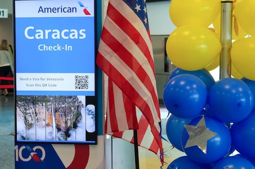 Despega primer vuelo directo entre Miami y Caracas tras casi siete años