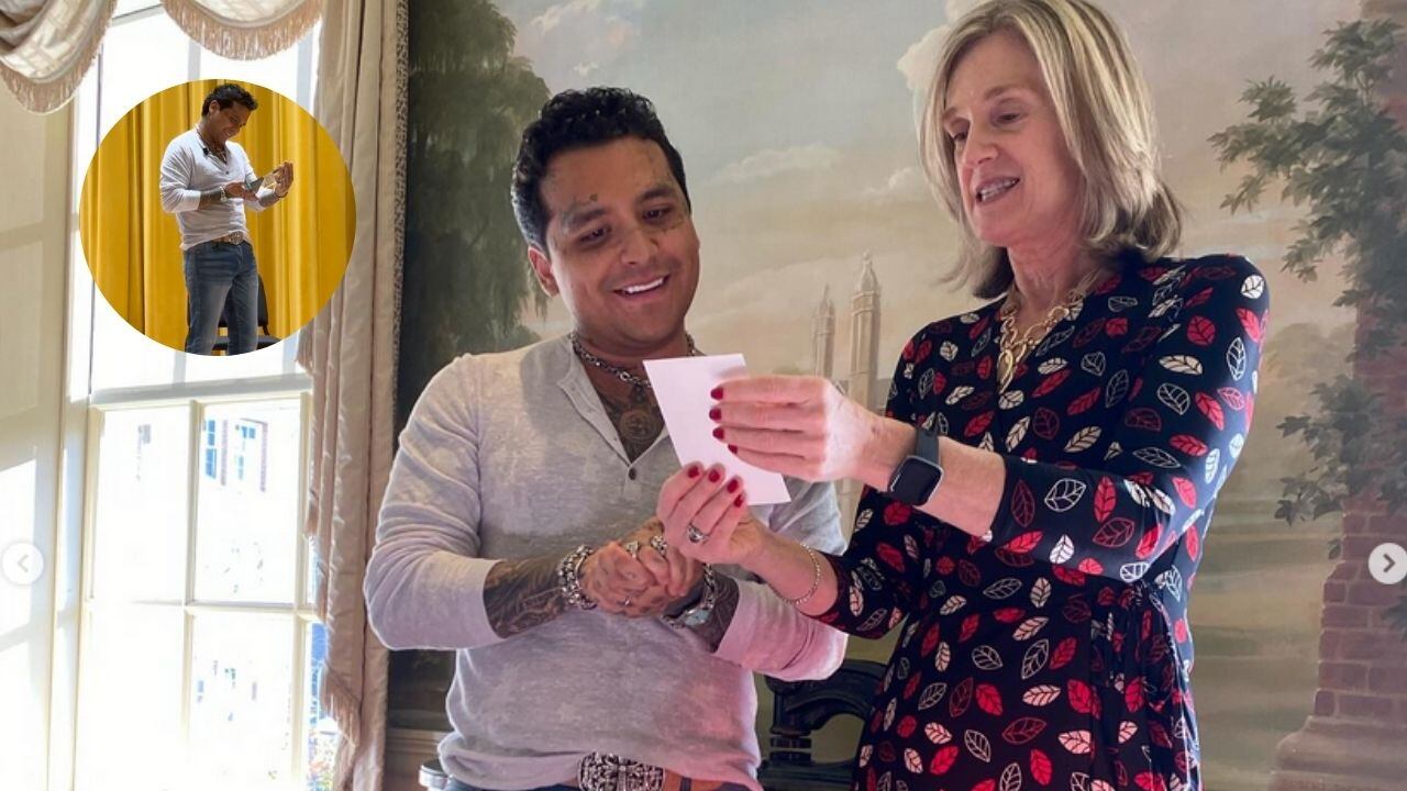 El cantante recibió el premio 'RAZA Trailblazer Award 2024’