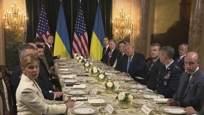 Reunión entre Donald Trump y Volodimir Zelenski en Mar-a-Lago, a 28 de diciembre de 2025