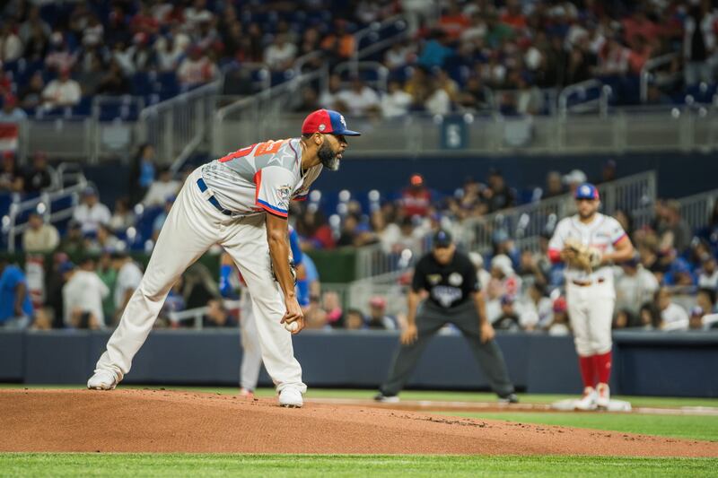 Puerto Rico vs Dominicana en Serie del Caribe