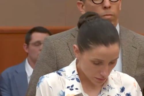 De viuda a asesina: escribió sobre el duelo tras envenenar a su esposo