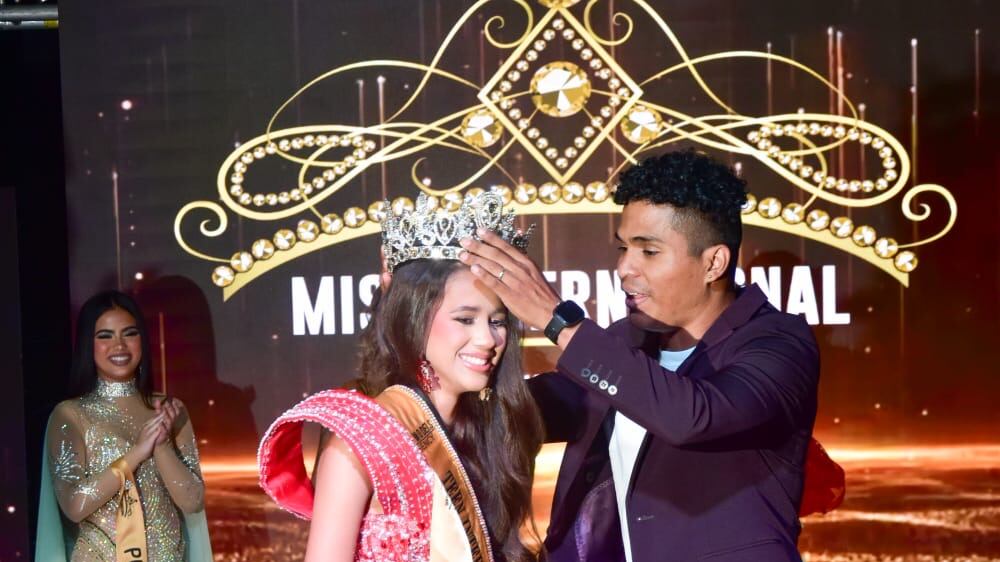 Marla Oliveras es la nueva Teen Supreme International 2025.