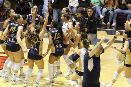 Cangrejeras se coronan como las nuevas campeonas del Voleibol Superior Femenino