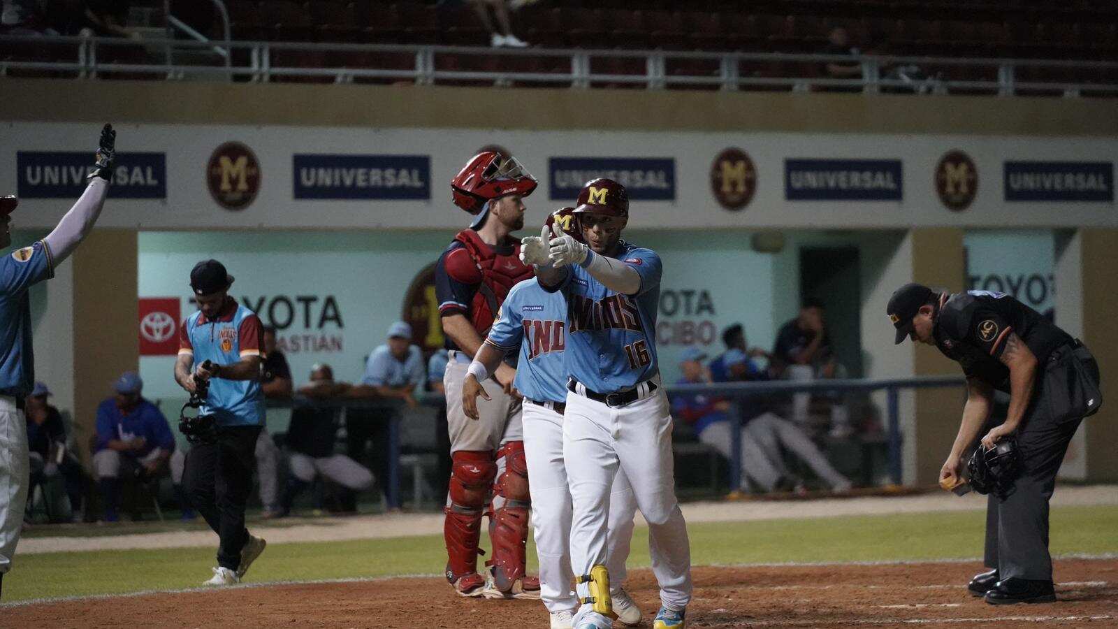 Dany Ortiz, Indios de Mayagüez