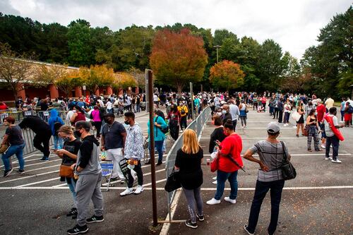 Georgia sobrepasa récord de votantes en elección anticipada