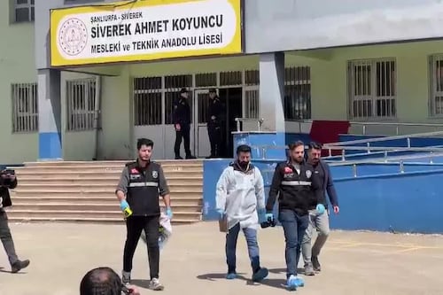 Alumno de 16 años protagoniza tiroteo en colegio de Turquía que deja cuatro muertos y 20 heridos