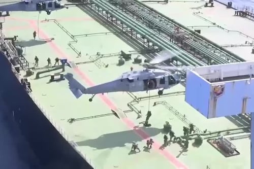 EE. UU. intercepta buque con crudo iraní en el Índico en medio de bloqueo naval