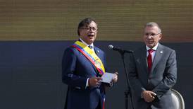 Gustavo Petro toma posesión como primer presidente de izquierda en Colombia