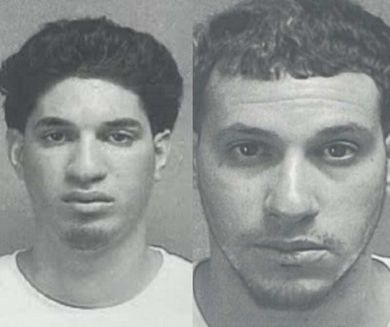 Jexziel Rivera Pirela y Jean L. Castro Pérez, arrestados tras balacera y persecución en Toa Baja.