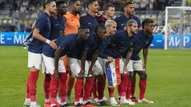 Federación de Fútbol francesa asegura que sus normas no son anti-islámicas 